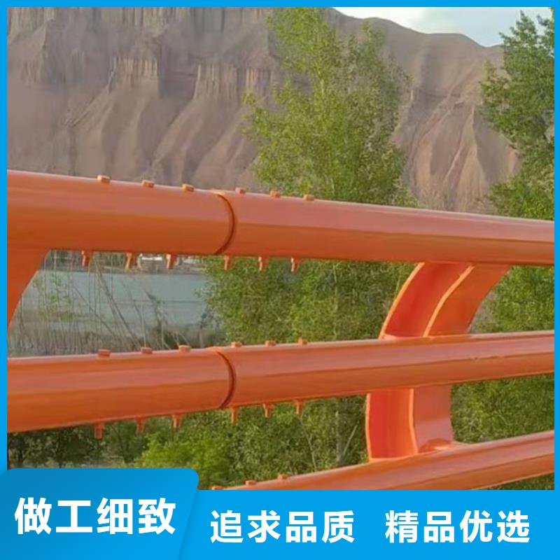 黄山诚信河道方管木纹转印防撞护栏       性能稳定维护简单