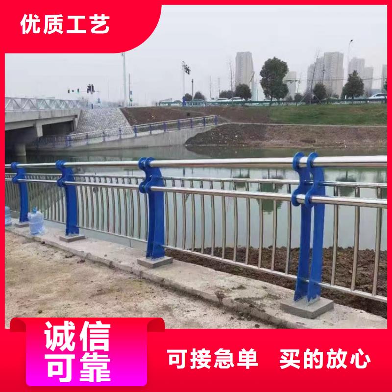 靖江该地跨河桥梁灯光景观护栏品种齐全