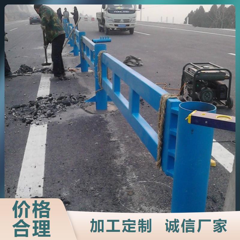 复合管道路护栏立柱