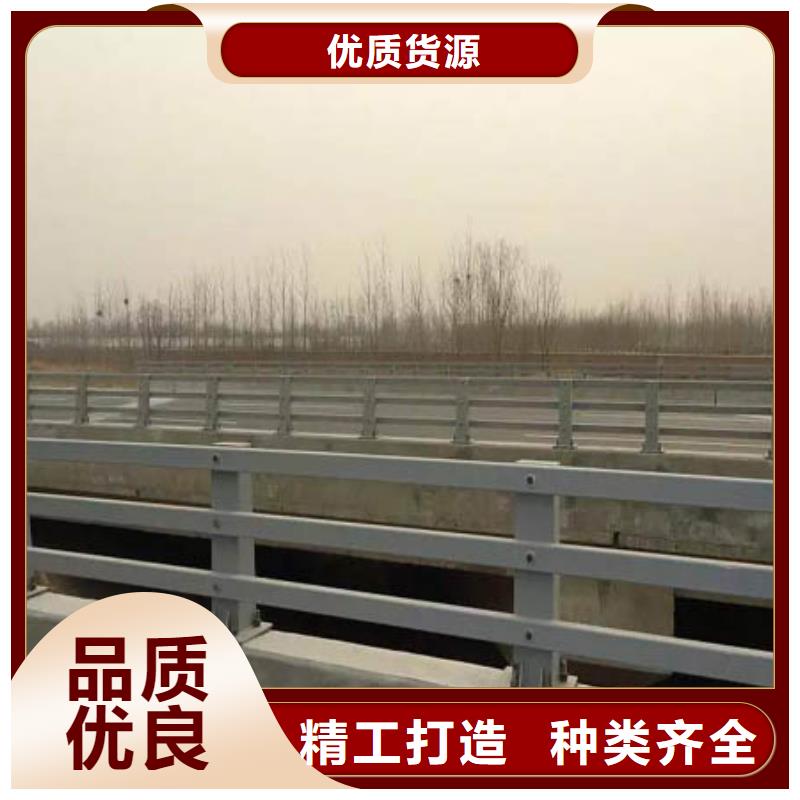 出口道路护栏施工简便