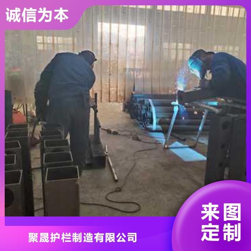 优选：隔离公路防撞护栏口碑厂家