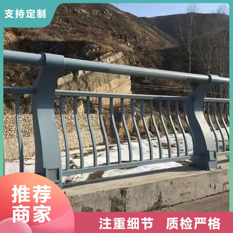 三亚(当地)【鑫方达】2米河道隔离栏铁艺河道栏杆定制厂家_三亚产品案例