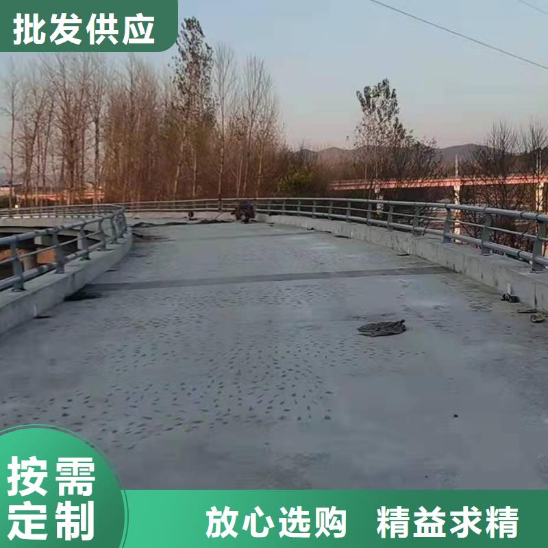 2022型号齐全#【温州】本土不锈钢复合管隔离护栏#直接报价