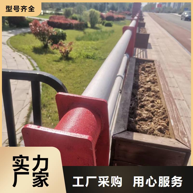 不锈钢复合管隔离护栏-不锈钢复合管隔离护栏本地厂家