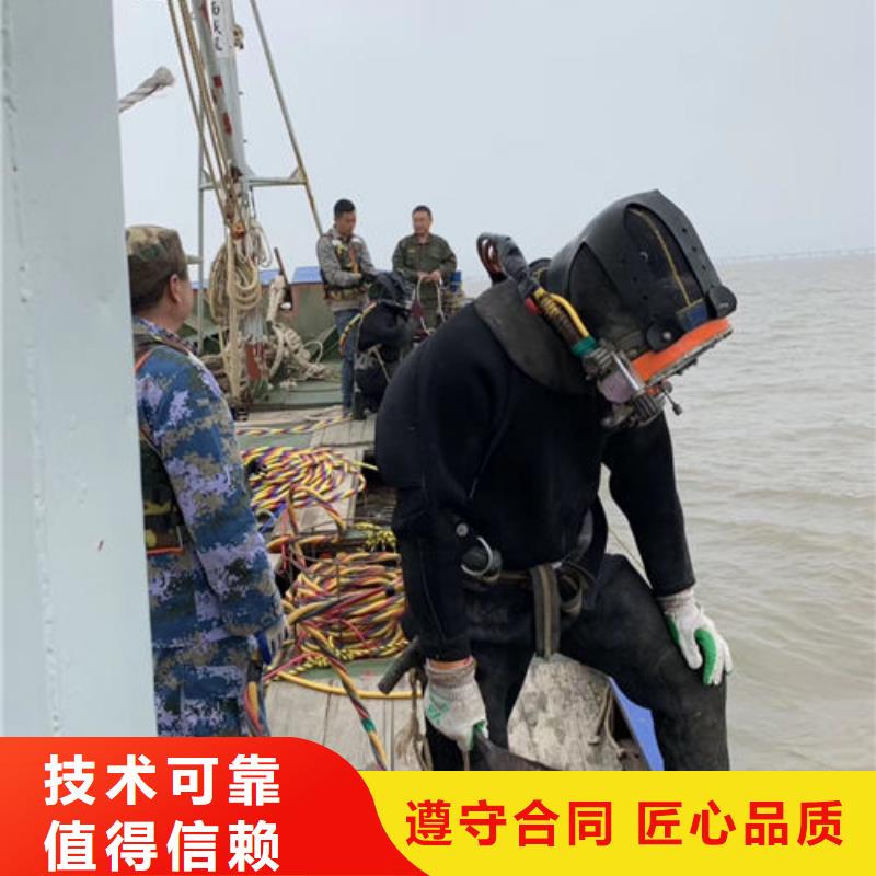 水上浮吊船_污水管道清淤公司