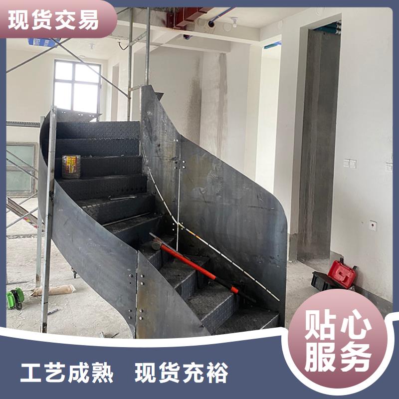 [宇通]温州市龙湾专业钢结构旋转楼梯流线型