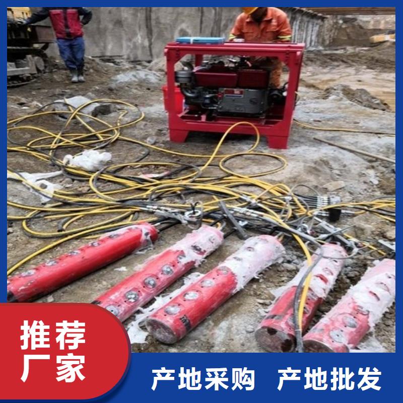 西藏山南(当地)【中德科工】有没有比破碎锤打石更有效率的机械_行业案例